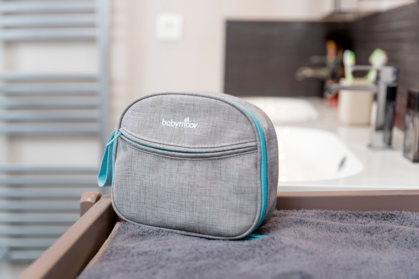 مجموعة العناية الشخصية من بيبي موف - طقم أدوات تجميل