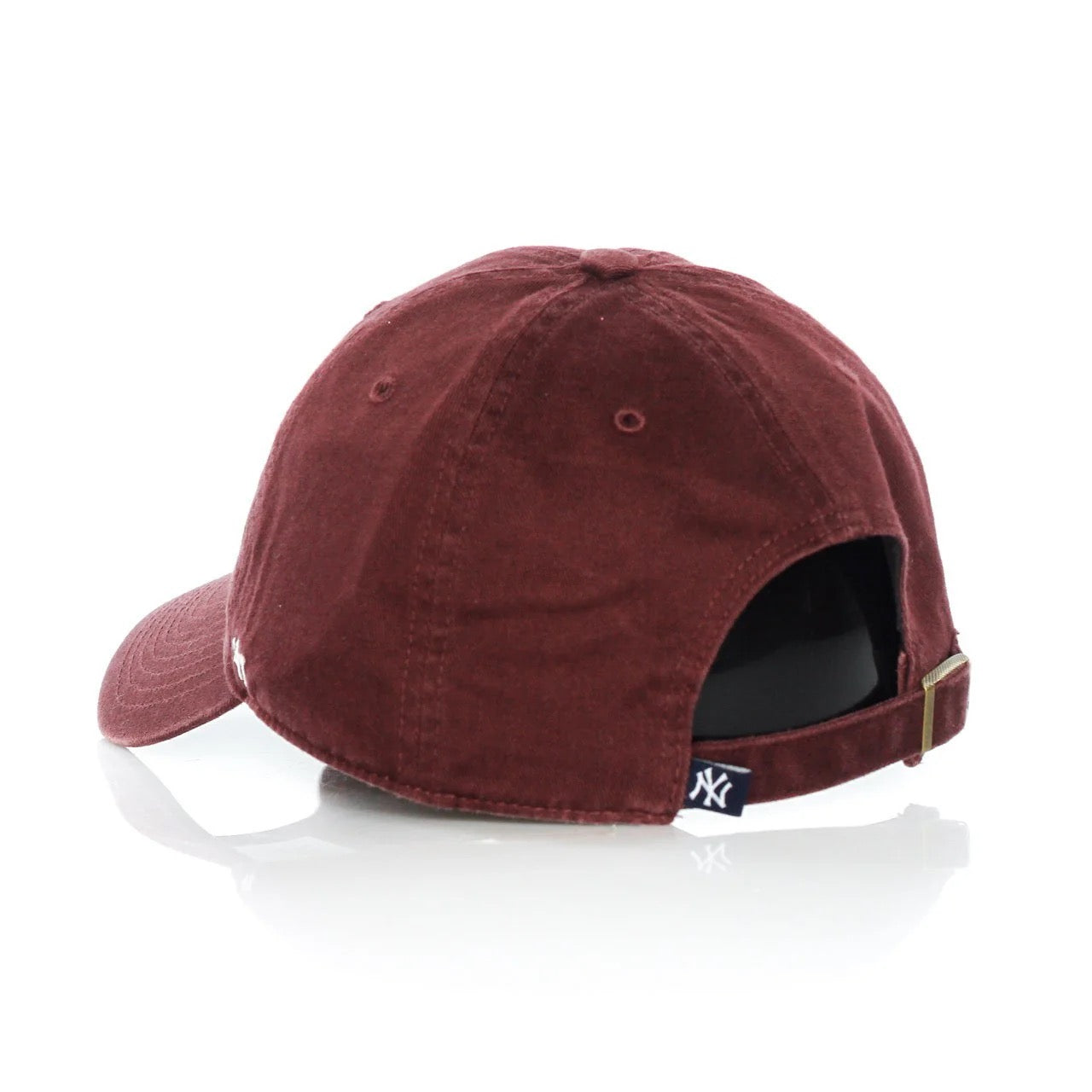 قبعة فريق نيويورك يانكيز من ماركة 47 | لون عنابي داكن