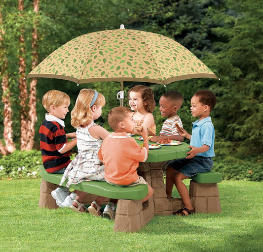 Step2 Picnic Table with Umbrella 3-6Y — BambiniJO Jordan