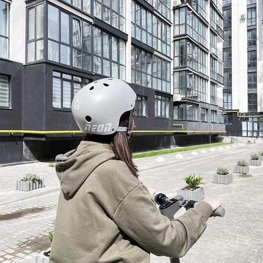 Yvolution - Neon Helmet Medium - Grey | 5Y+