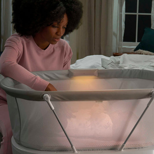 Fisher-Price - Luminate Bassinet — BambiniJO Jordan