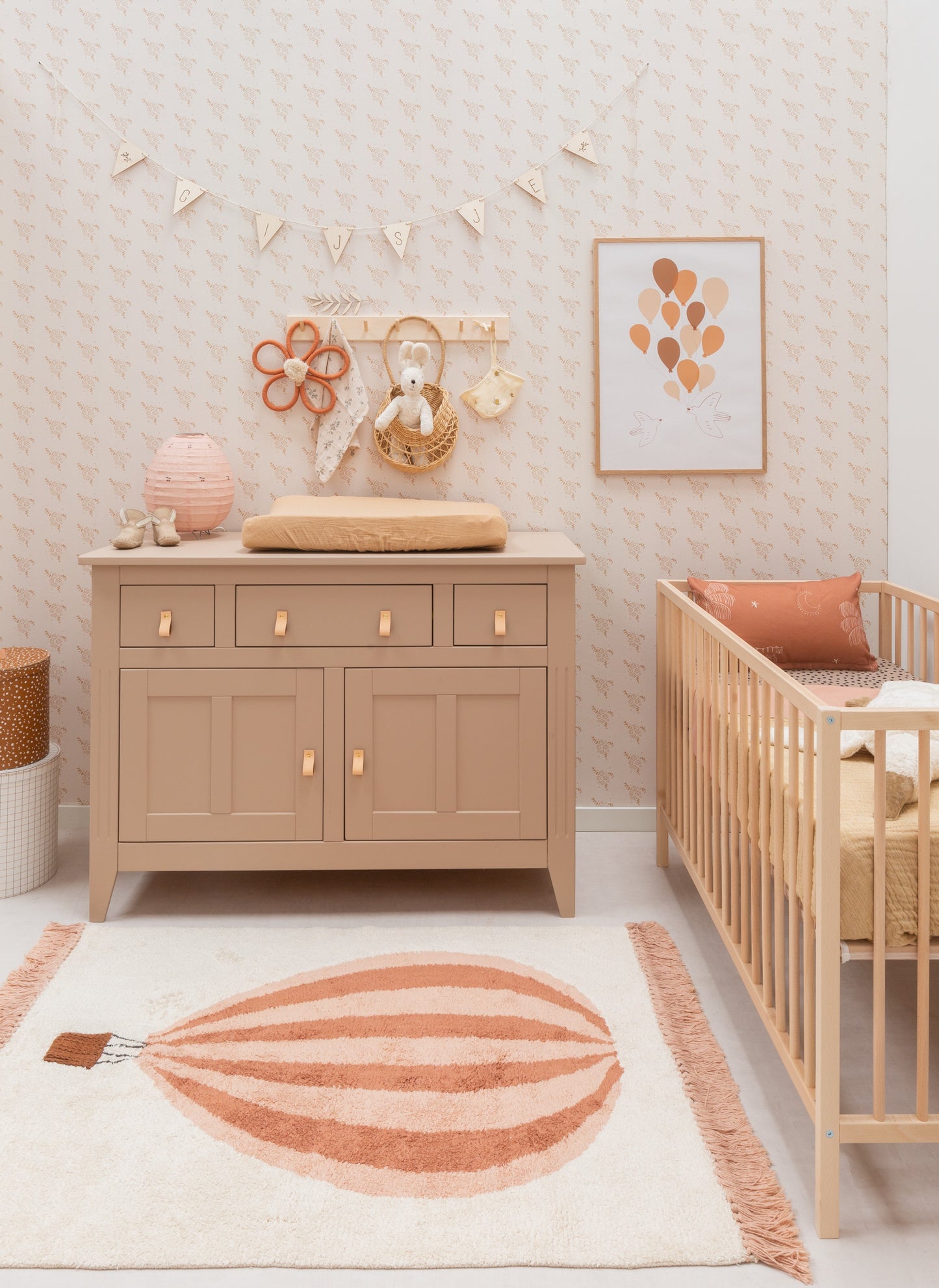 Tapis Petit - Balloon Rug | 130x90cm - BambiniJO | Buy Online | Jordan