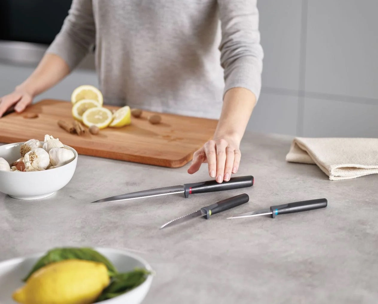 Joseph Joseph - Elevate™ 3-piece Kitchen Knife Set