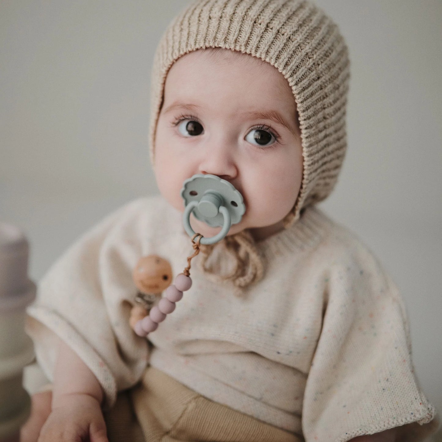 MUSHIE - Pacifier Clip | Halo - Muted Yellow - BambiniJO | Buy Online | Jordan