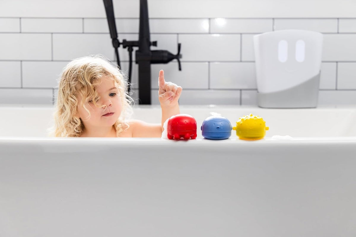 Ubbi Interchangeable Squeeze Bath Toys 3 Pcs — BambiniJO Jordan