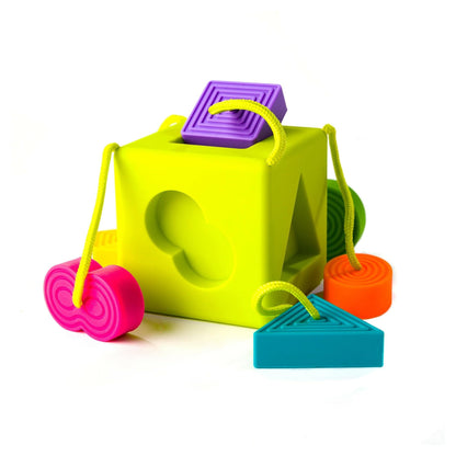 Fat Brain Toys OombeeCube Shape Sorter 10M+ — BambiniJO Jordan