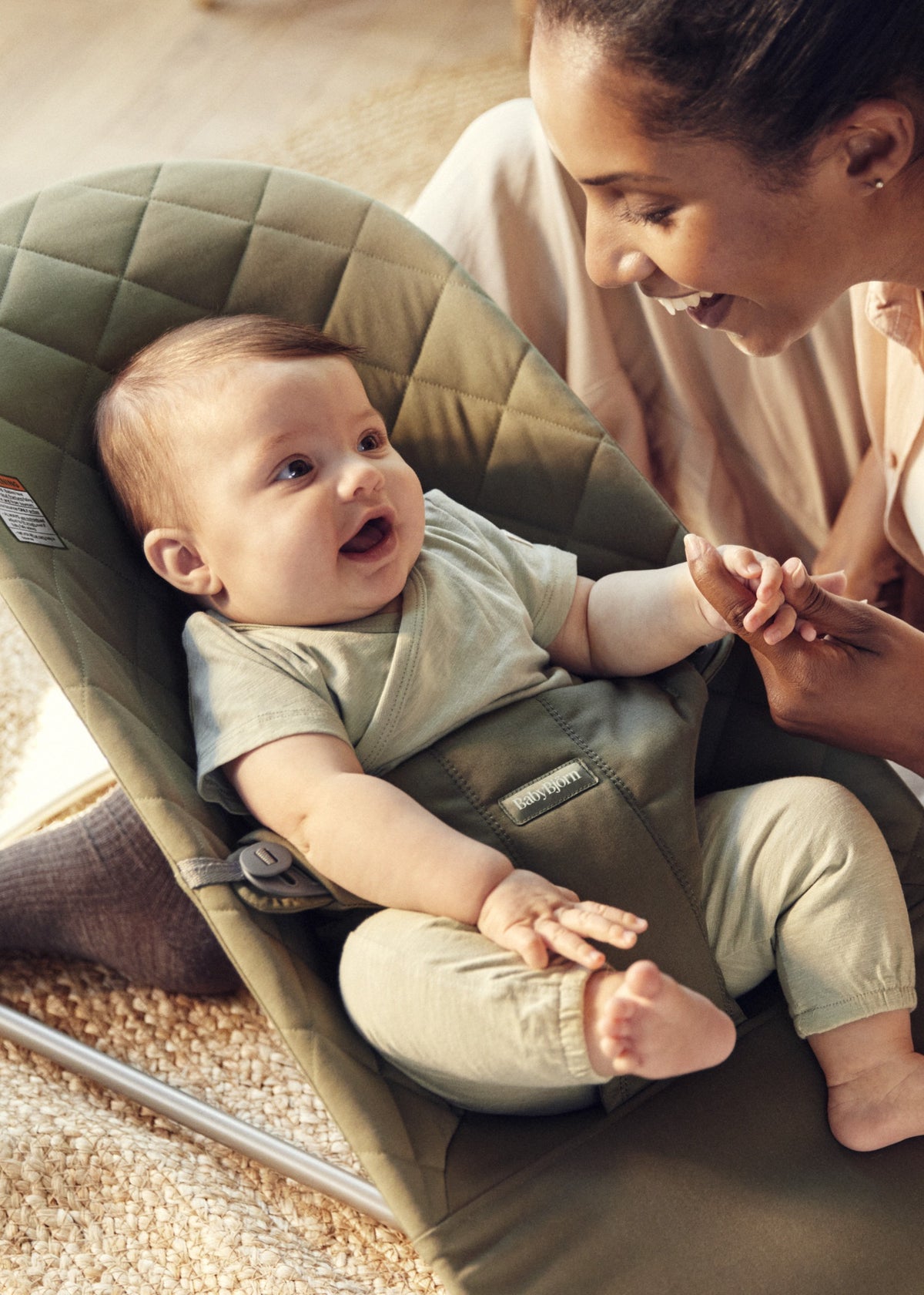 BabyBjörn Bouncer Bliss Woven Quilt Dark Green — BambiniJO Jordan