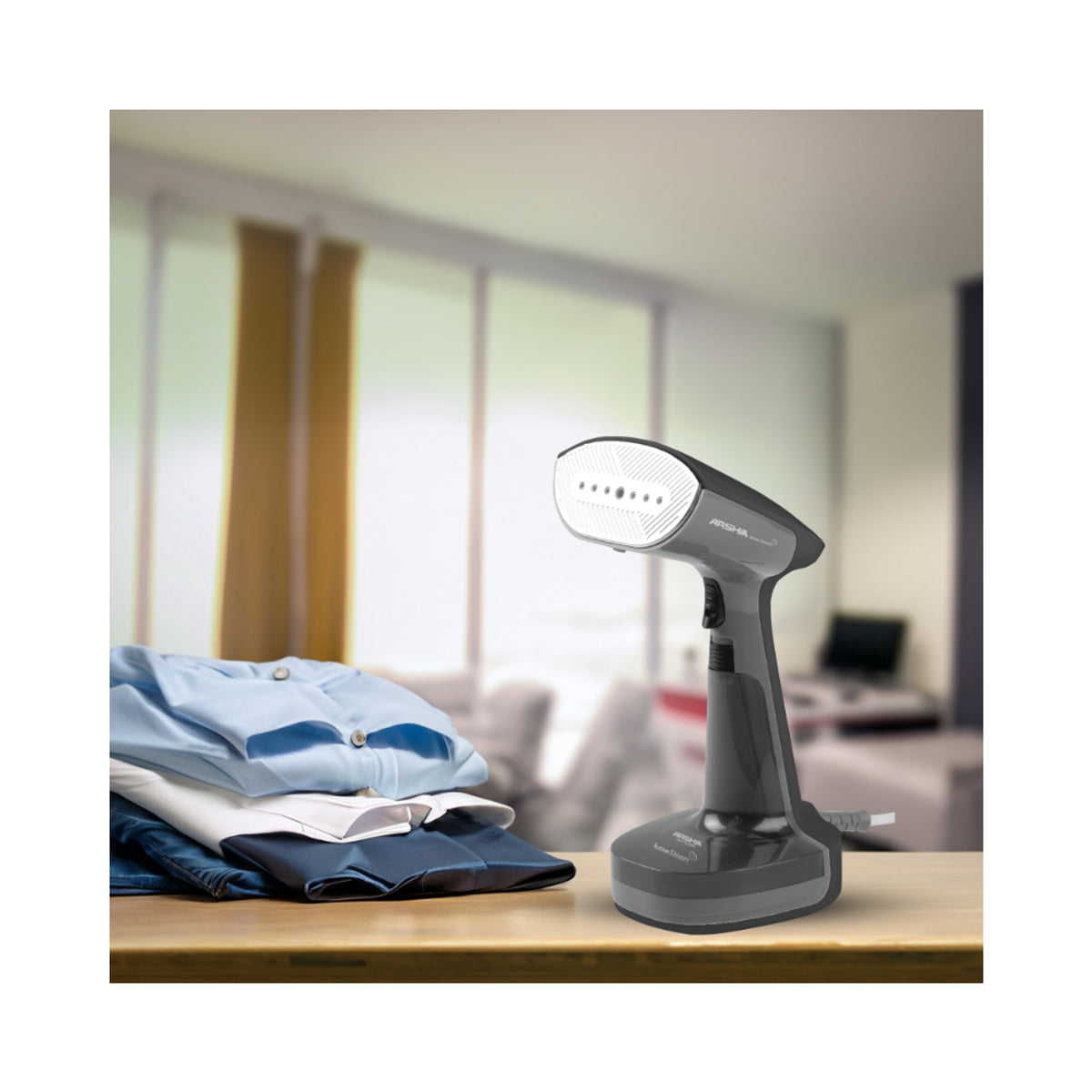 Arshia Handheld Steam Iron 1800W, Black BambiniJO Jordan