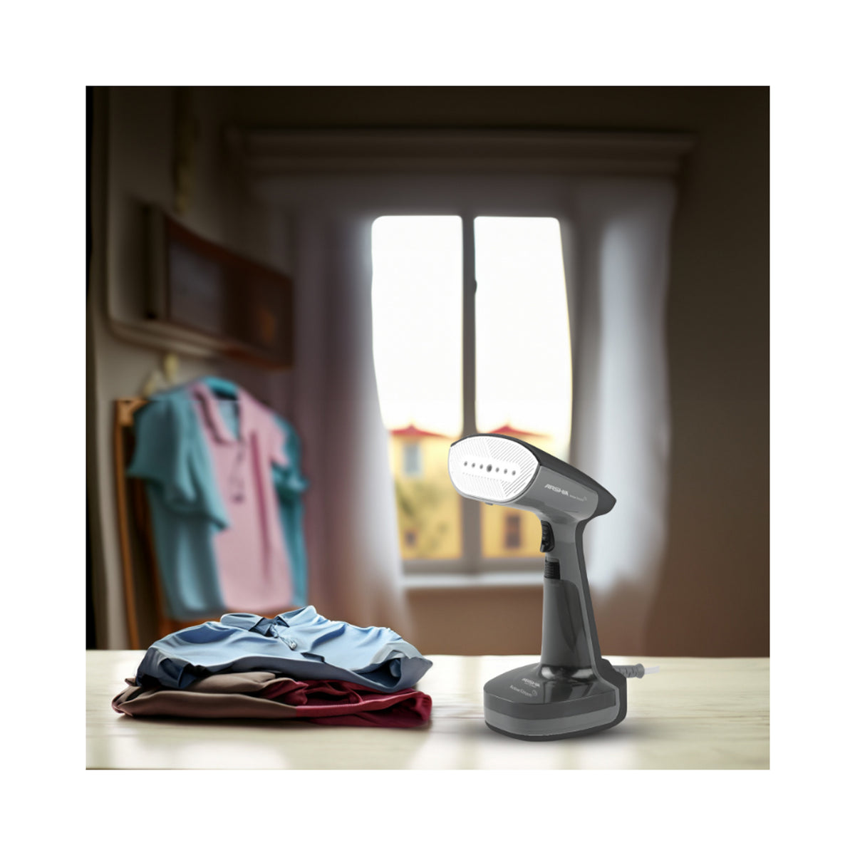 Arshia Handheld Steam Iron 1800W, Black BambiniJO Jordan