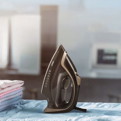 Arshia Steam Iron 2830W, Black & Gold BambiniJO Jordan
