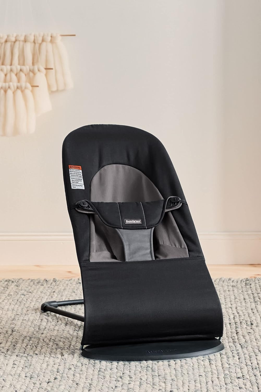 BabyBjörn Bouncer Balance Soft Woven Black / Dark Grey — BambiniJO Jordan