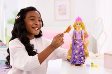Disney Princess Rapunzel Fashion Doll with Light-Up Hair - alternate — BambiniJO Jordan