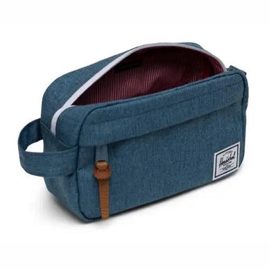 Herschel Chapter Travel Kit Copen Blue Crosshatch 5L - detail view