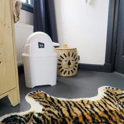 DiaperChamp - Odourless Diaper Pail ONE | Black & White | 40 Diapers