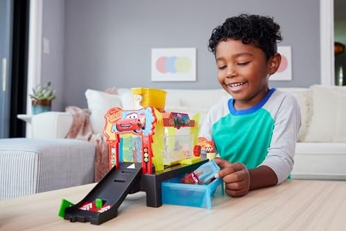 Disney Pixar Cars Color Changer Race Ready Car Wash Playset Lightning McQueen
