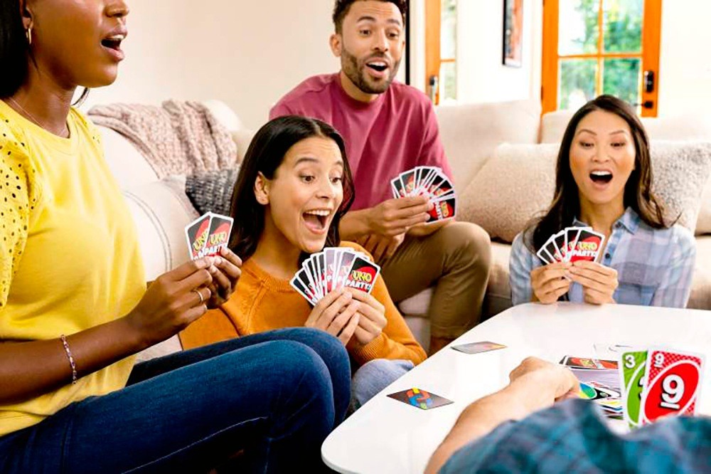UNO Party Card Game for Large Groups 6-14 Players