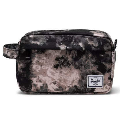 Herschel Chapter Carry-On Travel Kit Nature Camo 3L - detail view