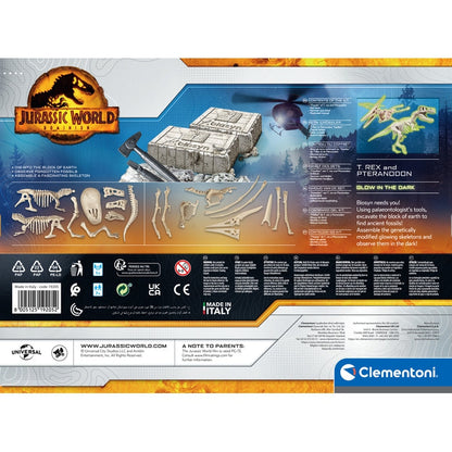 Jurassic World Dig Kit excavation