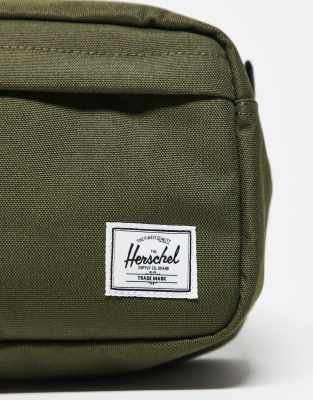 Herschel Chapter Travel Kit Dark Forest 5L - detail view