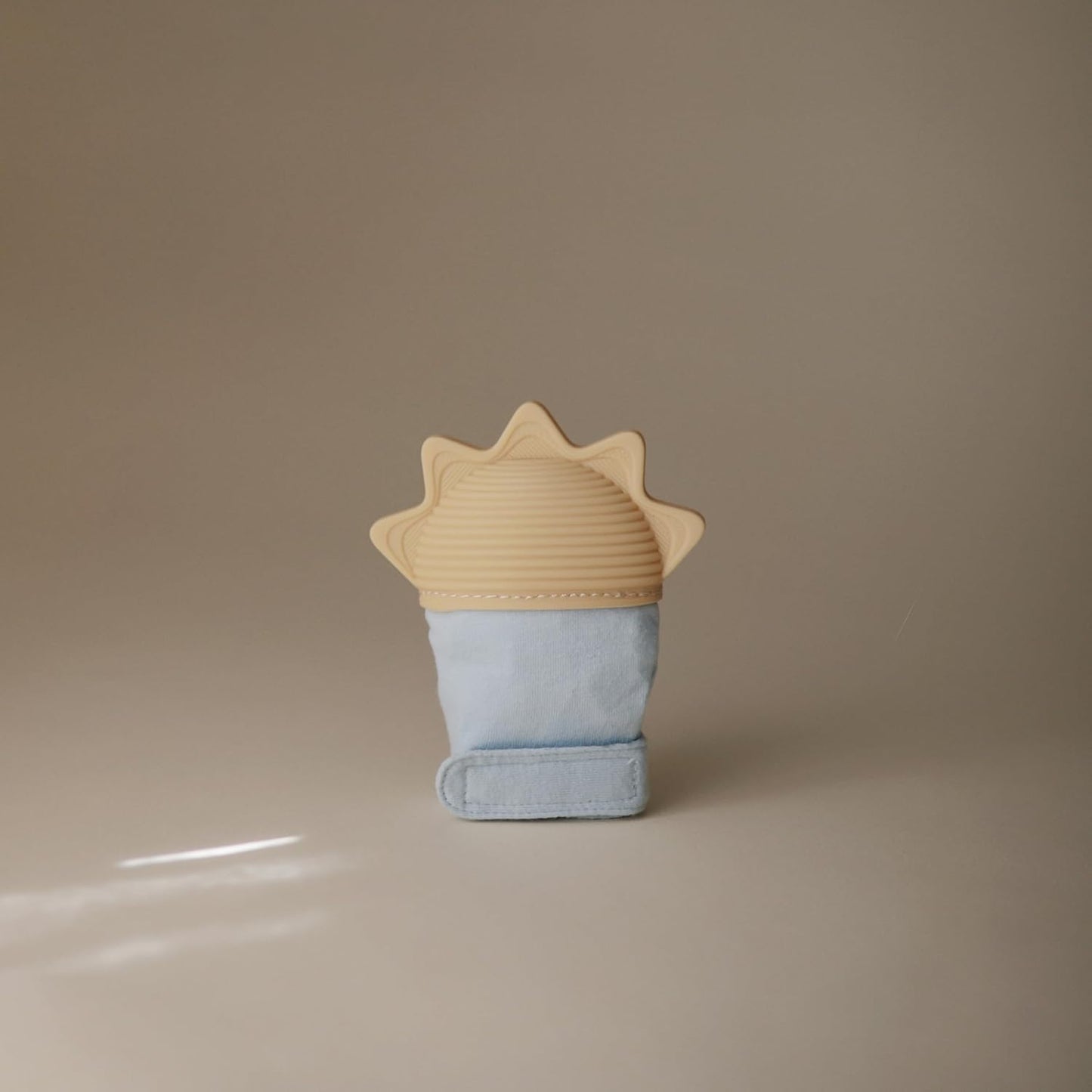 MUSHIE - Sun Teething Mitten
