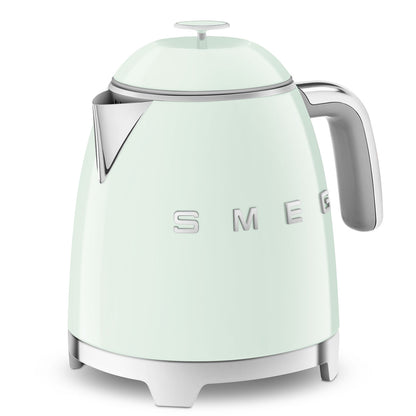 Smeg Mini Electric Kettle 0.8L Pastel Green — BambiniJO Jordan