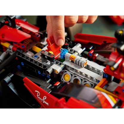 Lego - Ferrari SF-24 F1 Car 1361 Pcs 18Y+ — BambiniJO Jordan