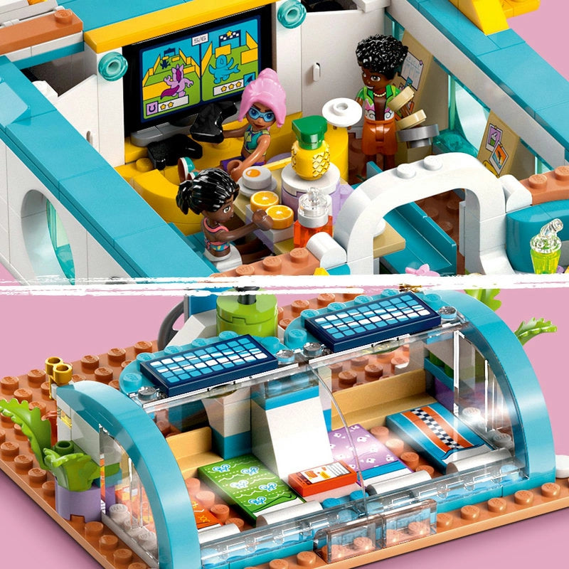 Lego - Travel Boat Adventure 685 Pcs 8Y+ — BambiniJO Jordan