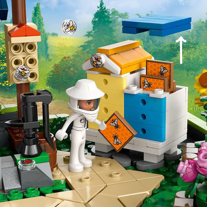 Lego - Beekeepers' House and Flower Garden 1161 Pcs 12Y+ — BambiniJO Jordan