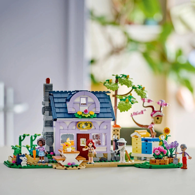 Lego - Beekeepers' House and Flower Garden 1161 Pcs 12Y+ — BambiniJO Jordan
