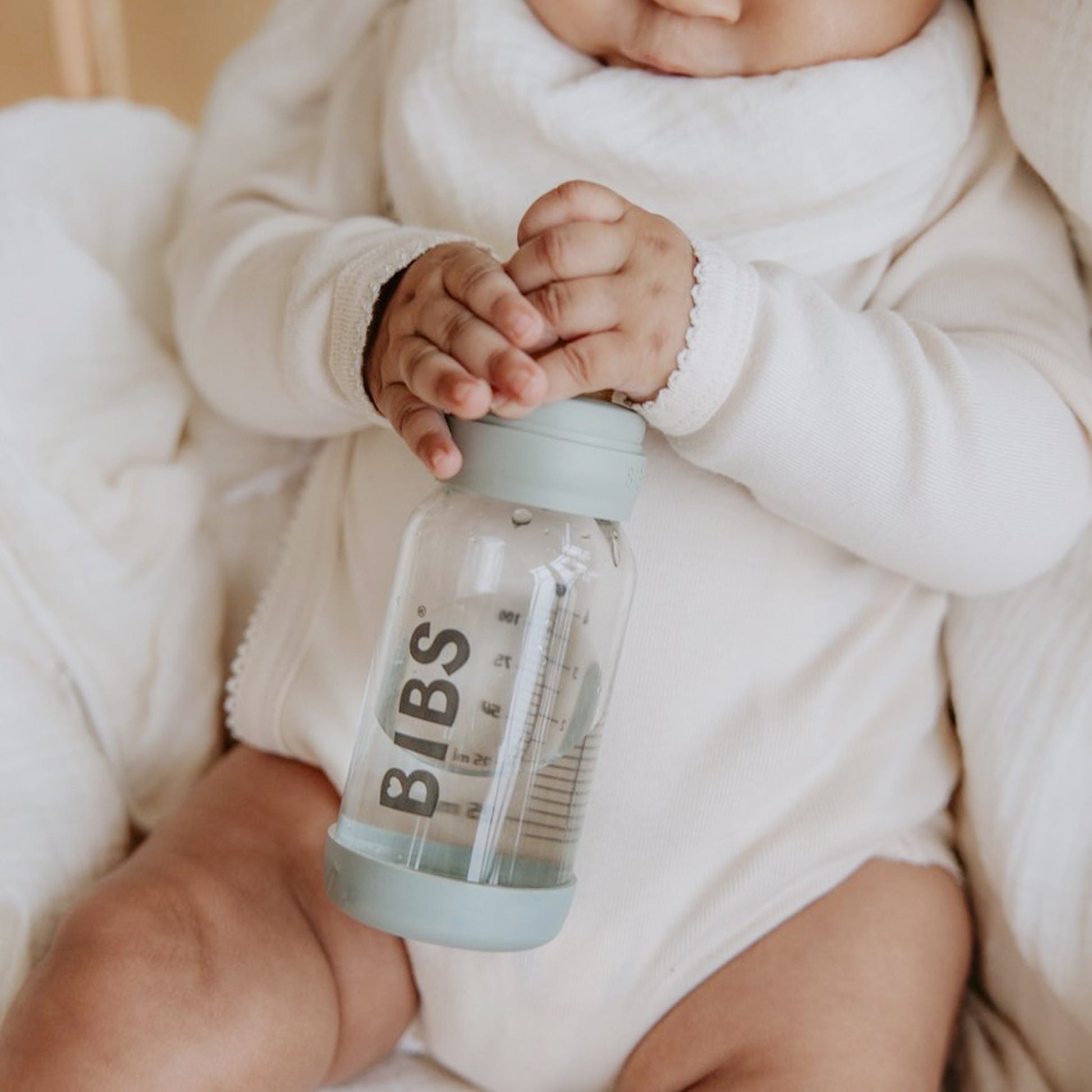 BIBS - Baby Glass Anti-Colic Bottle | 110ml | Ivory BIBS - Baby Glass Anti-Colic Bottle | 110ml | Ivory