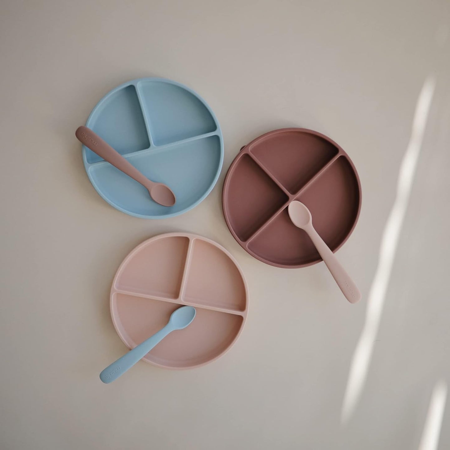MUSHIE - Silicone Suction Plate | Blush