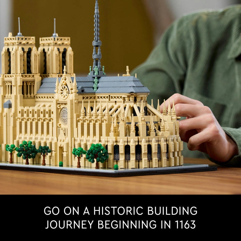 Lego - Notre-Dame de Paris 4383 Pcs 18Y+ — BambiniJO Jordan