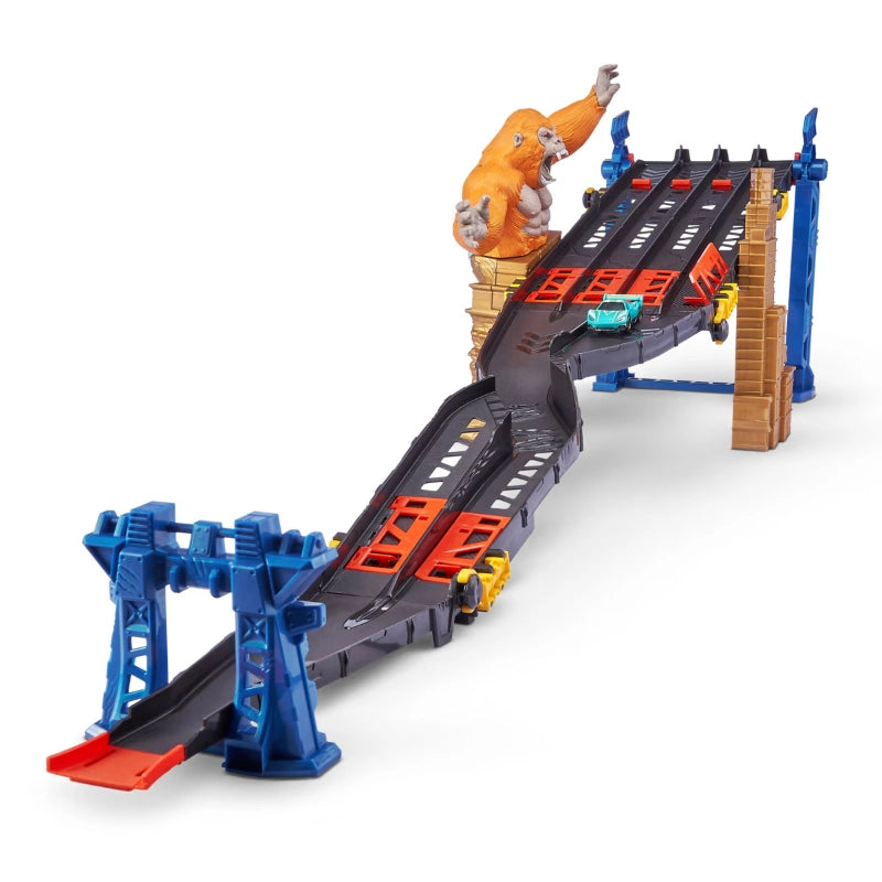 Metal Machines - 4-Lane Gorilla Attack Track Set | 4Y+ Metal Machines - 4-Lane Gorilla Attack Track Set | 4Y+