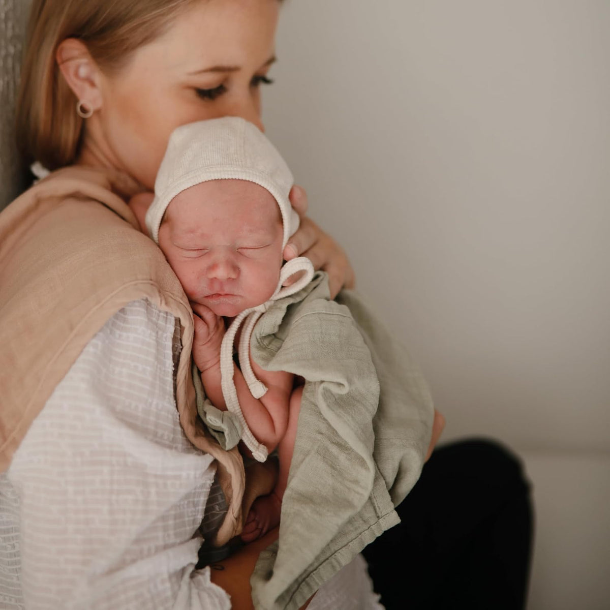 MUSHIE - Muslin Burp Cloth Organic Cotton 2-Pack (Blush/Fog) MUSHIE - Muslin Burp Cloth Organic Cotton 2-Pack (Blush/Fog)