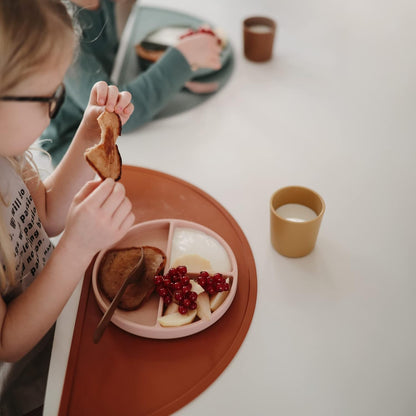 MUSHIE - Silicone Suction Plate | Blush