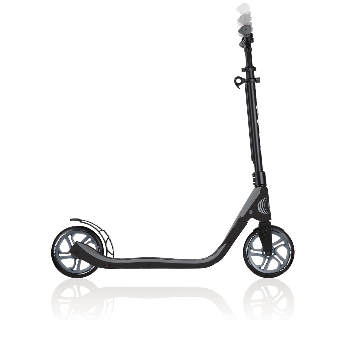 Globber ONE NL 205 scooter folded