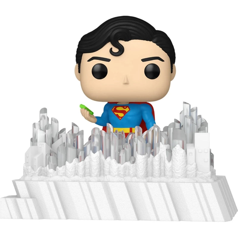 Funko - Pop Deluxe! Heroes: Superman the Movie- Superman with Crystal (قلعة العزلة) (1978) | 3 سنوات فما فوق Funko - Pop Deluxe! Heroes: Superman the Movie- Superman with Crystal (قلعة العزلة) (1978) | 3 سنوات فما فوق