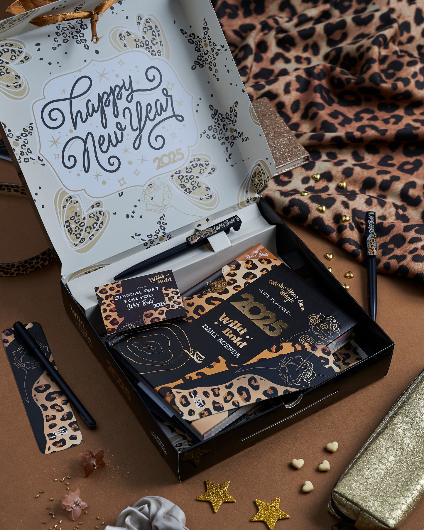 Mofkera | مفكرة | Wild Bold | 2025 Agenda Gift Box