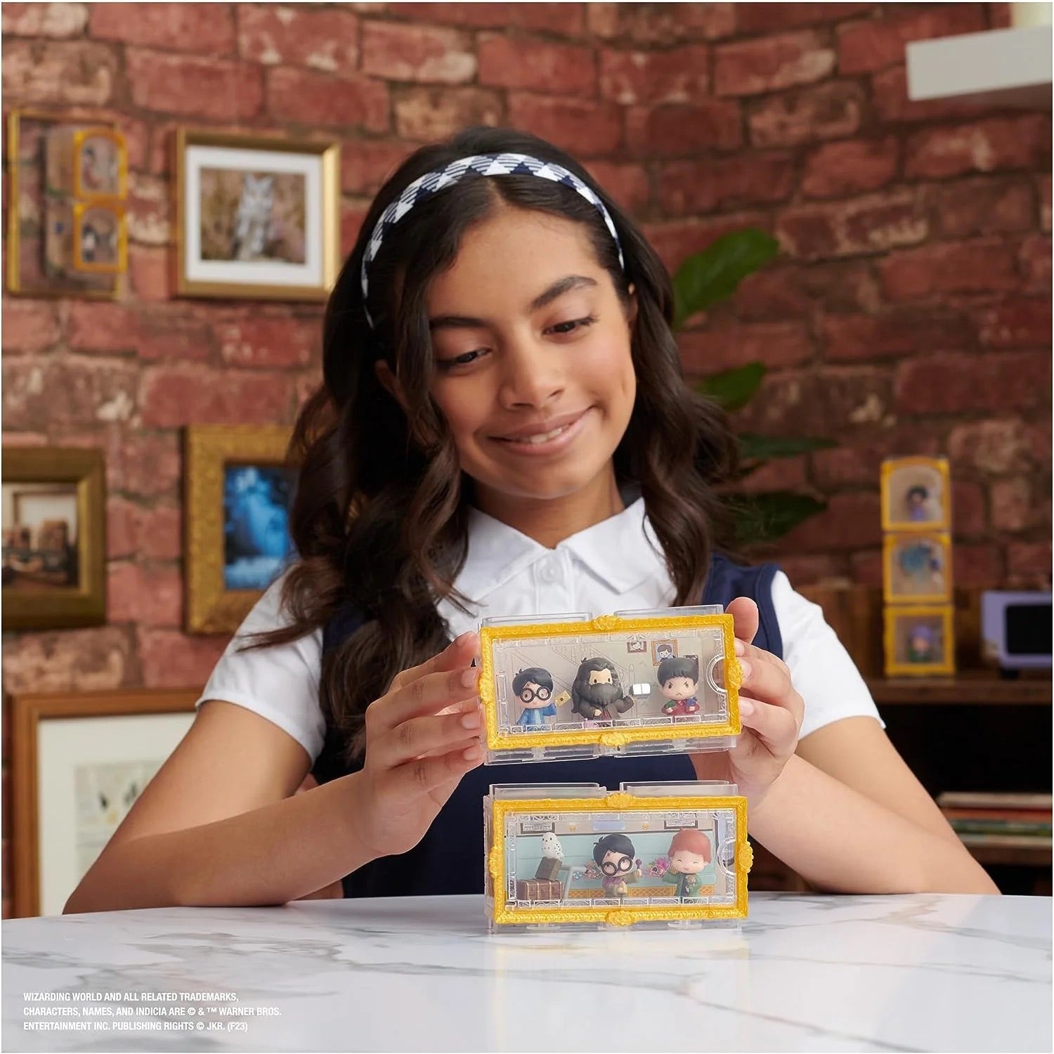 Wizarding World - Micro Magical Moments Hedwig, Harry Potter & Ron Weasley 1.5-Inch Mini Figure 3-Pack Wizarding World - Micro Magical Moments Hedwig, Harry Potter & Ron Weasley 1.5-Inch Mini Figure 3-Pack