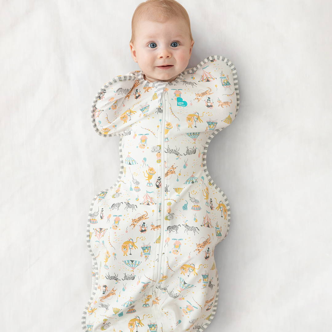 Love To Dream - Swaddle Up™ 1.0 TOG Circus White - Designer Collection - MEDIUM Love To Dream - Swaddle Up™ 1.0 TOG Circus White - Designer Collection - MEDIUM