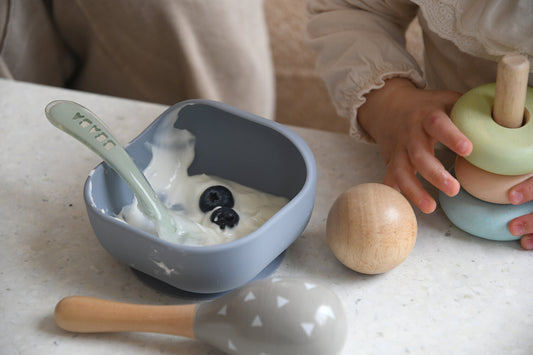 Beaba 2nd Age Silicone Spoon Misty Green 8m+ — BambiniJO Jordan