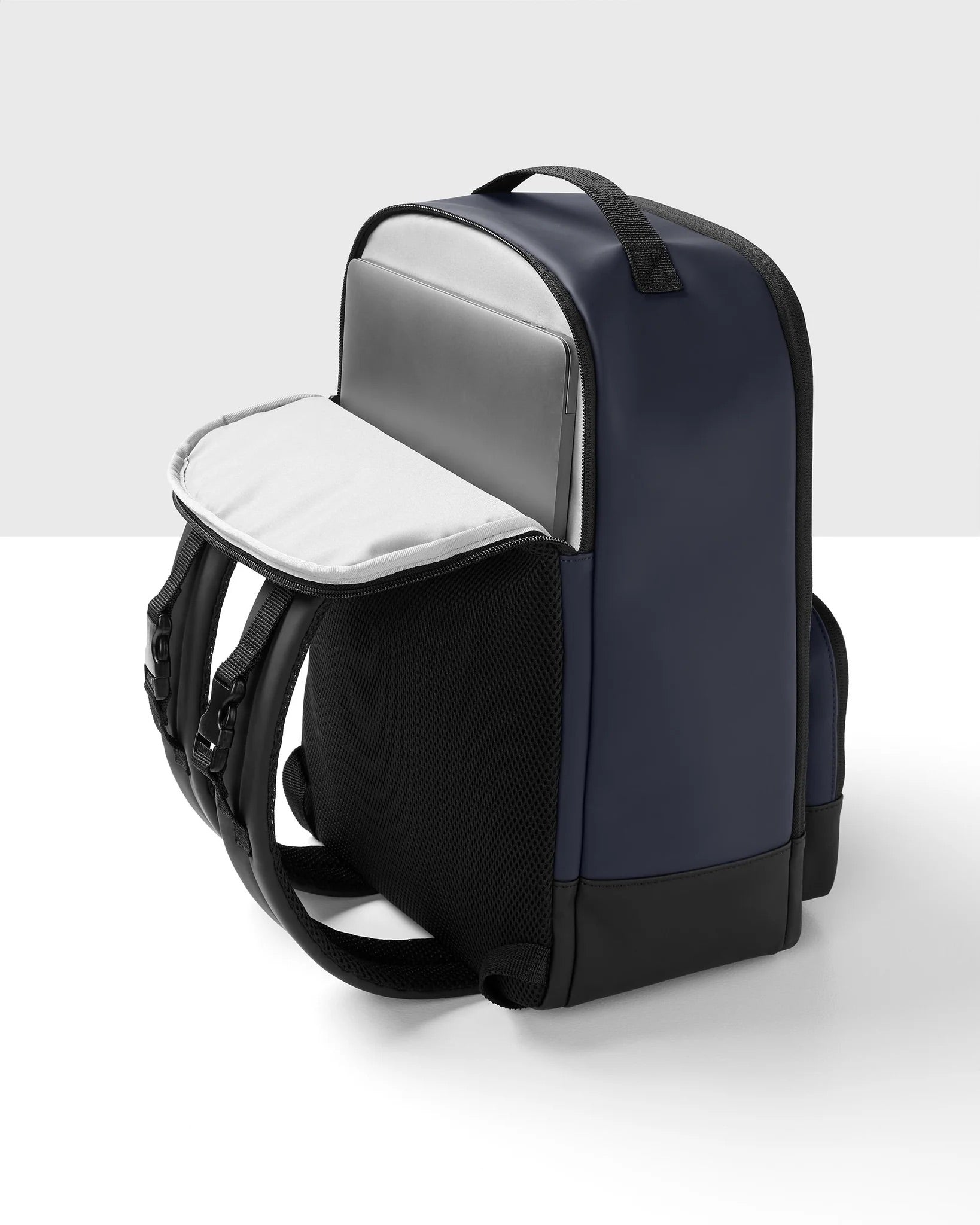 Skip Hop - Flex Diaper Bag Backpack - Navy Skip Hop - Flex Diaper Bag Backpack - Navy