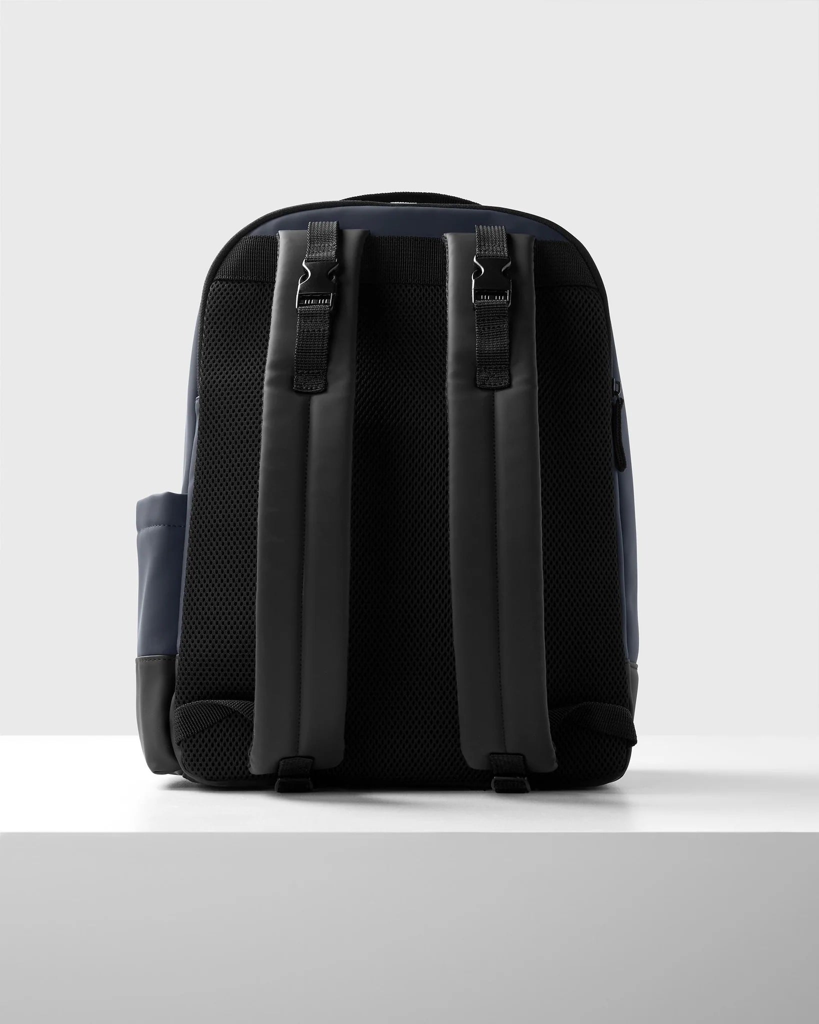 Skip Hop - Flex Diaper Bag Backpack - Navy Skip Hop - Flex Diaper Bag Backpack - Navy