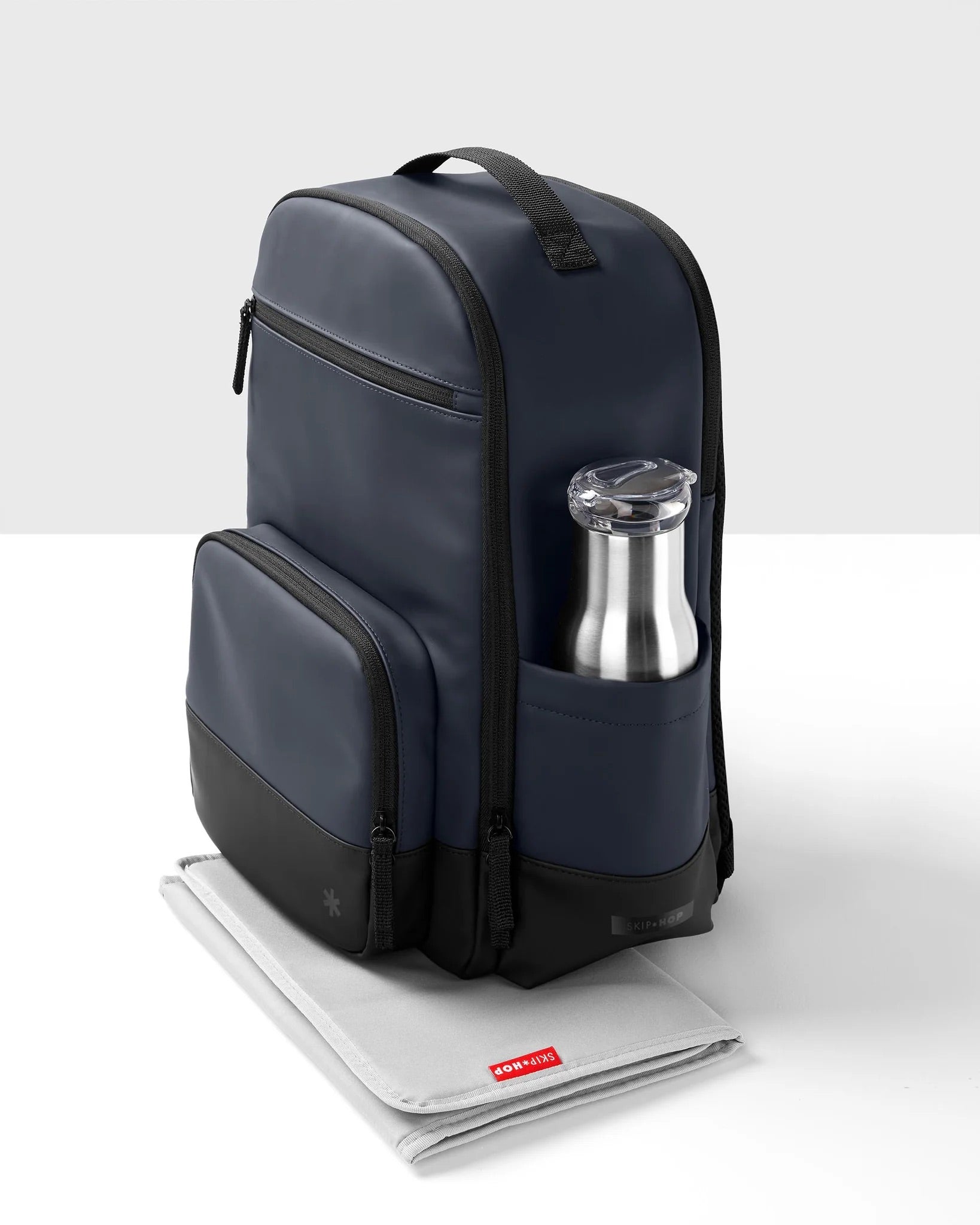 Skip Hop - Flex Diaper Bag Backpack - Navy Skip Hop - Flex Diaper Bag Backpack - Navy