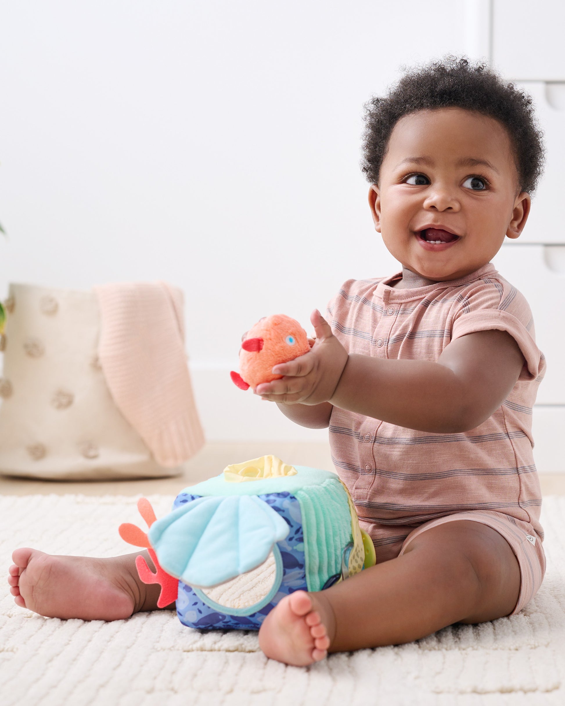 Skip Hop - Seascape Soft Baby Activity Cube Skip Hop - Seascape Soft Baby Activity Cube