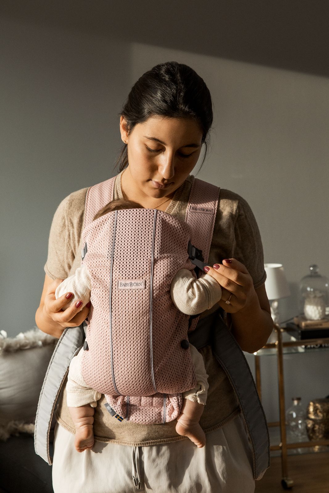 BabyBjörn - Baby Carrier Mini | 3D Mesh | Pearly Pink