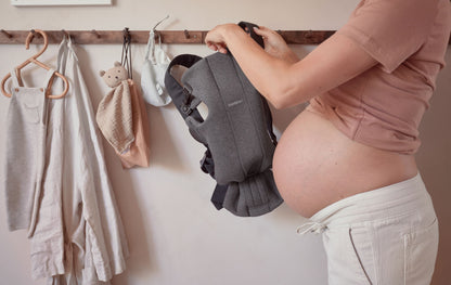 BabyBjörn - Baby Carrier Mini | 3D Jersey | Charcoal Grey