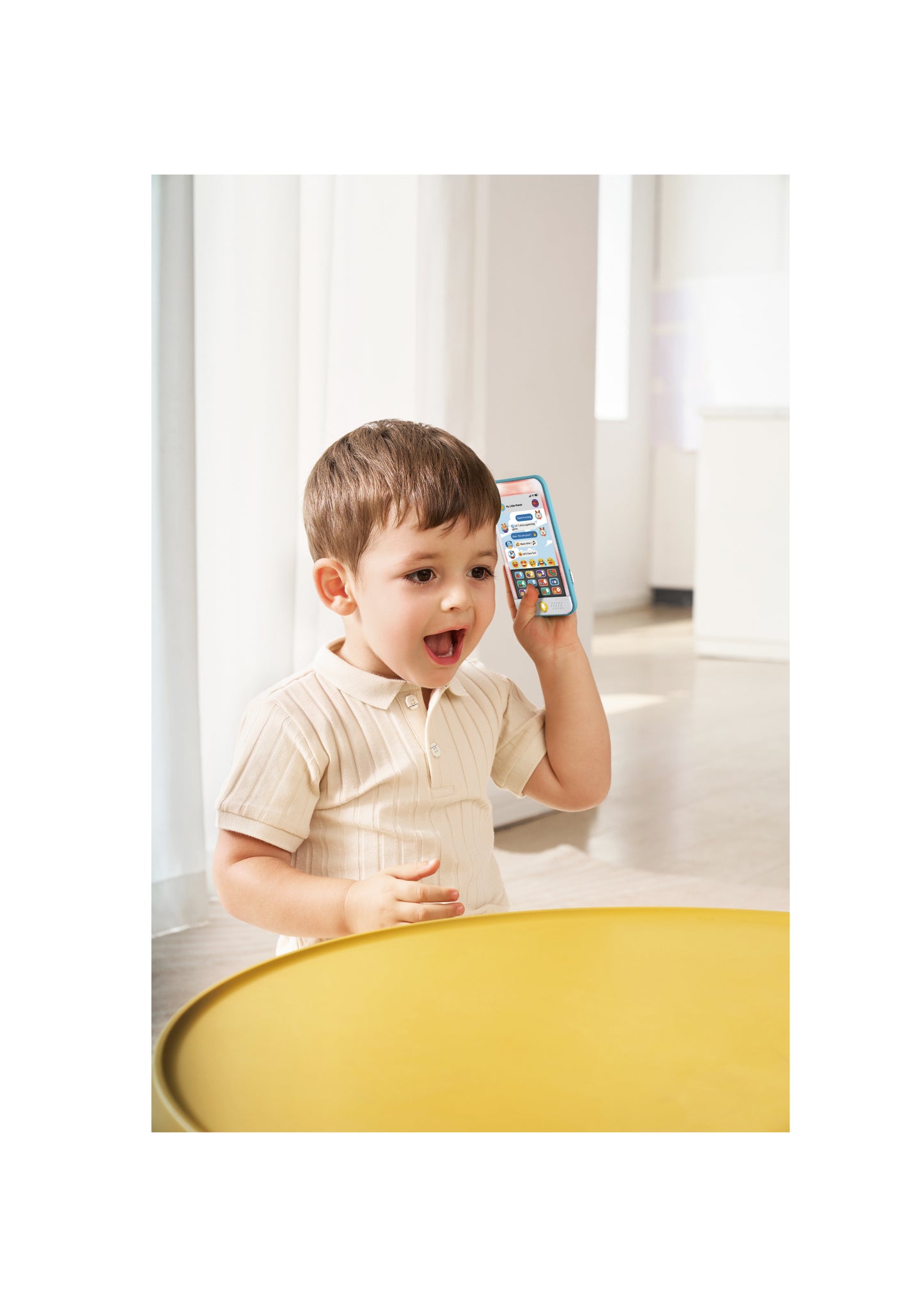 HOLA - Multifunction Early Education Phone