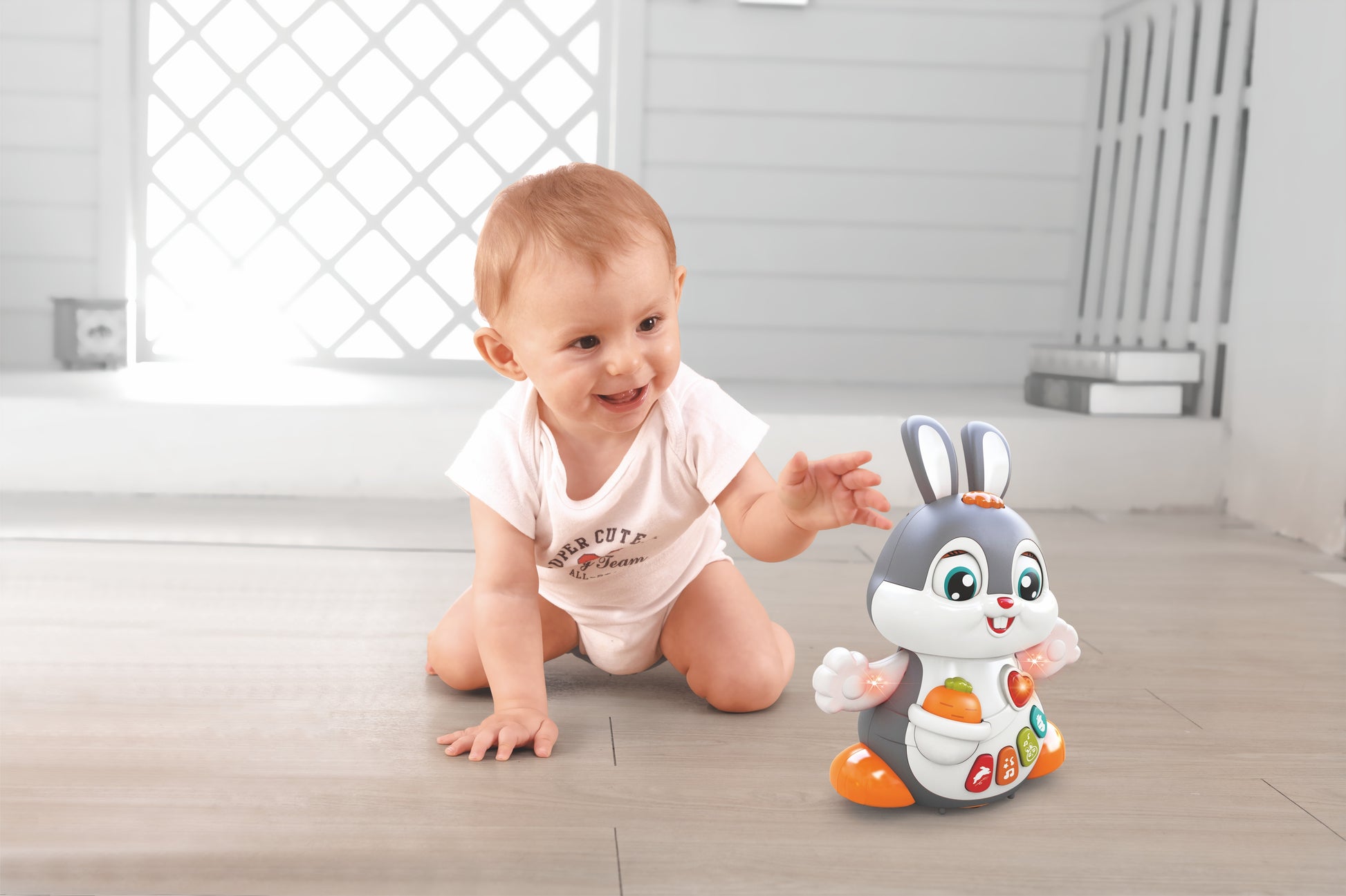 HOLA - Dancing Bunny HOLA - Dancing Bunny