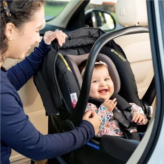 Graco - Snugessential i-Size infant Car Seat | Midnight Graco - Snugessential i-Size infant Car Seat | Midnight